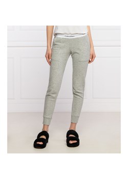 Calvin Klein Underwear Spodnie dresowe | Slim Fit ze sklepu Gomez Fashion Store w kategorii Spodnie damskie - zdjęcie 127981540