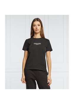 Calvin Klein T-shirt | Regular Fit ze sklepu Gomez Fashion Store w kategorii Bluzki damskie - zdjęcie 127997412