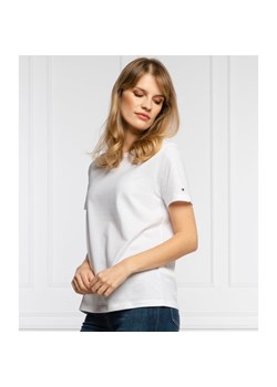 Tommy Hilfiger T-shirt TH ESS | Relaxed fit ze sklepu Gomez Fashion Store w kategorii Bluzki damskie - zdjęcie 128019710