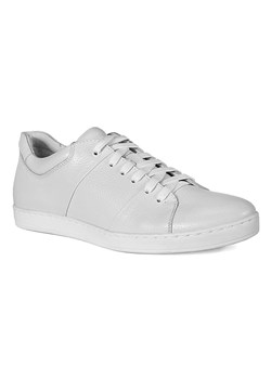Białe sneakersy 4588 ze sklepu Domenoshoes w kategorii Trampki męskie - zdjęcie 128134133