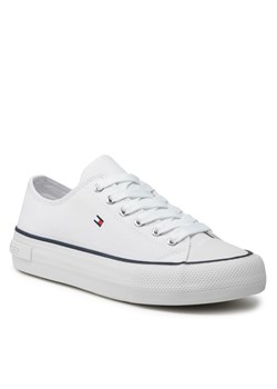 Trampki TOMMY HILFIGER - Low Cut Lace-Up Sneaker T3A4-32118-0890 S White 100 ze sklepu eobuwie.pl w kategorii Trampki dziecięce - zdjęcie 128287440