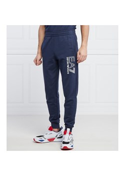 EA7 Spodnie dresowe | Regular Fit ze sklepu Gomez Fashion Store w kategorii Spodnie męskie - zdjęcie 128731912