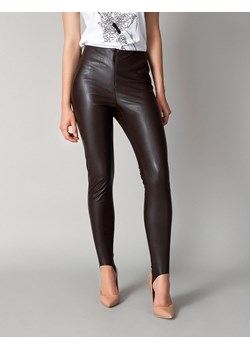 Brązowe spodnie z eco skóry z zapiętkiem ze sklepu Molton w kategorii Spodnie damskie - zdjęcie 130217303