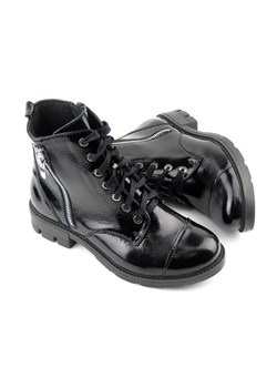 Skórzane botki, trapery damskie HELIOS Komfort 578, czarne, lakierowane ze sklepu ulubioneobuwie w kategorii Workery damskie - zdjęcie 131141121
