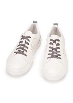 Męskie sneakersy skórzane z lakierowaną wstawką białe ze sklepu WITTCHEN w kategorii Trampki męskie - zdjęcie 132444251