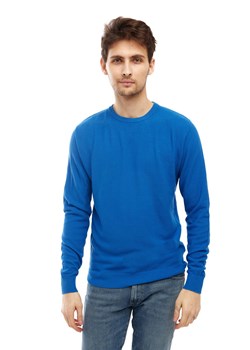WRANGLER CREW KNIT WRANGLER BLUE W8P2PDX05 ze sklepu panjeans.pl w kategorii Swetry męskie - zdjęcie 132767853
