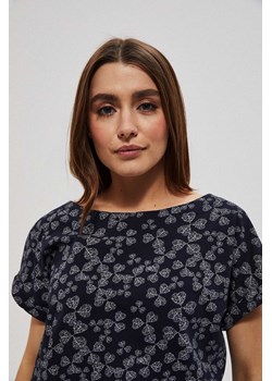Bawełniana bluzka o oversizowym kroju ze sklepu Moodo.pl w kategorii Bluzki damskie - zdjęcie 133008940