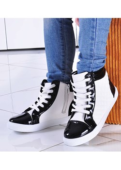 Wiosenne trampki sneakersy dla dziewczynki CZARNO-BIAŁE /B2-3 7423 S194/ ze sklepu Pantofelek24.pl w kategorii Trampki dziecięce - zdjęcie 133159701
