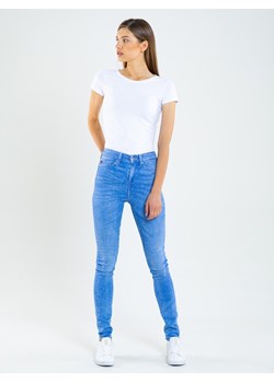 Spodnie jeans damskie z wysokim stanem Clara 105 ze sklepu Big Star w kategorii Jeansy damskie - zdjęcie 133506334