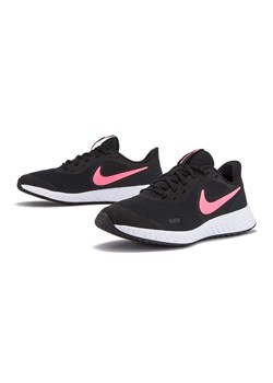 Buty sportowe damskie Nike Revolution ze sklepu streetstyle24.pl w kategorii Buty sportowe damskie - zdjęcie 133663463