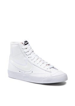 Nike Buty Blazer Mid '77 DD0502 100 Biały ze sklepu MODIVO w kategorii Trampki damskie - zdjęcie 134278113