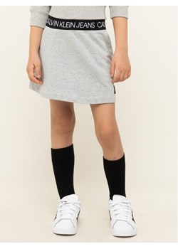 Calvin Klein Jeans Spódnica Logo Waistband Skirt IG0IG00414 Szary Regular Fit ze sklepu MODIVO w kategorii Spódnice dziewczęce - zdjęcie 134311314