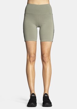 Szorty kolarki damskie oliwkowe Guess Aline Biker Shorts ze sklepu Sneaker Peeker w kategorii Szorty - zdjęcie 134751523