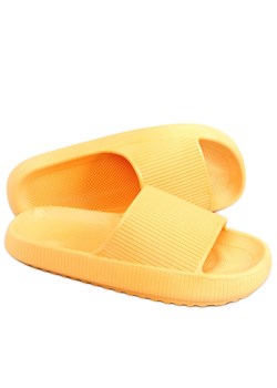Klapki poduszkowe Yang Yellow żółte ze sklepu ButyModne.pl w kategorii Klapki damskie - zdjęcie 134805071
