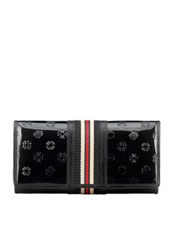 Damski portfel z lakierowanej skóry z monogramem i tasiemką poziomy ze sklepu WITTCHEN w kategorii Portfele damskie - zdjęcie 135119672