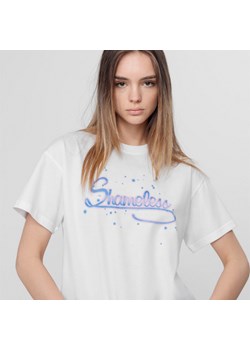 Damska koszulka oversize LOCAL HEROES SHAMELESS WHITE OVERSIZED TEE ze sklepu Sportstylestory.com w kategorii Bluzki damskie - zdjęcie 135202740