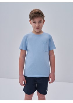 Koszulka chłopięca z kieszonką niebieska Muniek 400 ze sklepu Big Star w kategorii T-shirty chłopięce - zdjęcie 135470111