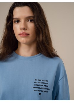 Bluza nierozpinana bez kaptura damska ze sklepu OUTHORN w kategorii Bluzy damskie - zdjęcie 135500602