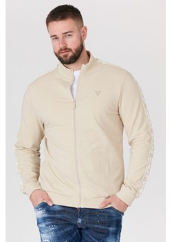 GUESS - Beżowa bluza męska z lampasami ze sklepu outfit.pl w kategorii Bluzy męskie - zdjęcie 135575394
