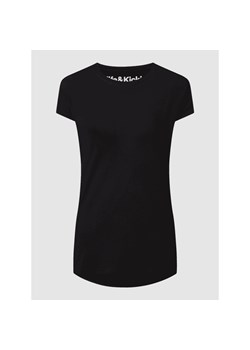 T-shirt z detalami z logo model ‘Mimmy’ ze sklepu Peek&Cloppenburg  w kategorii Bluzki damskie - zdjęcie 135600361