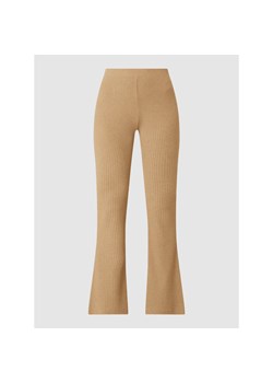 Luźne spodnie o rozkloszowanym kroju z dodatkiem streczu model ‘Emma’ ze sklepu Peek&Cloppenburg  w kategorii Spodnie damskie - zdjęcie 135620360