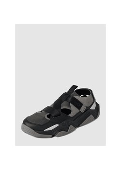 Sneakersy z wycięciami model ‘Quake Runn sandme’ ze sklepu Peek&Cloppenburg  w kategorii Buty sportowe męskie - zdjęcie 135814764