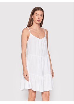 ONLY Sukienka letnia Thyra 15257656 Biały Relaxed Fit ze sklepu MODIVO w kategorii Sukienki - zdjęcie 136110513