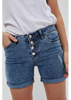 Szorty jeansowe z guzikami niebieskie ze sklepu Moodo.pl w kategorii Szorty - zdjęcie 136256771
