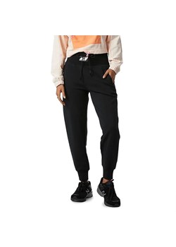 Spodnie New Balance WP21503BK - czarne ze sklepu streetstyle24.pl w kategorii Spodnie damskie - zdjęcie 136689694