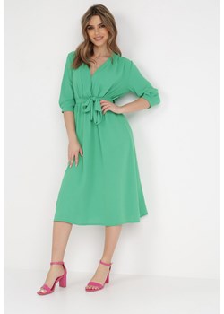 Zielona Sukienka Rheniolea ze sklepu Born2be Odzież w kategorii Sukienki - zdjęcie 136864373