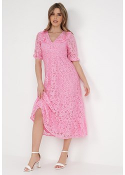 Różowa Sukienka Maeryne ze sklepu Born2be Odzież w kategorii Sukienki - zdjęcie 136864484