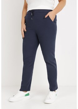 Granatowe Spodnie Regular Auxosa ze sklepu Born2be Odzież w kategorii Spodnie damskie - zdjęcie 138012300