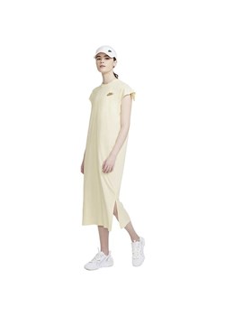 Sukienka Nike z okrągłym dekoltem z krótkim rękawem prosta maxi 