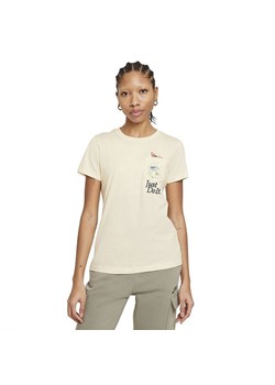 Koszulka damska Nature Pocket Tee Nike ze sklepu SPORT-SHOP.pl w kategorii Bluzki damskie - zdjęcie 138220031