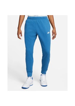 Spodnie dresowe męskie NSW Club Jogger Nike ze sklepu SPORT-SHOP.pl w kategorii Spodnie męskie - zdjęcie 138221441