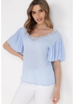 Niebieska Bluzka Aedadia ze sklepu Born2be Odzież w kategorii Bluzki damskie - zdjęcie 138371693