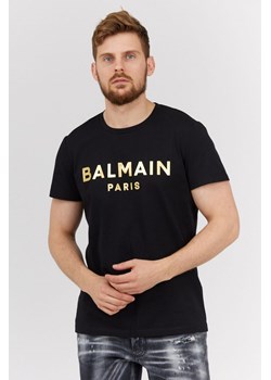 BALMAIN - Czarny t-shirt męski ze złotym logo ze sklepu outfit.pl w kategorii T-shirty męskie - zdjęcie 138586794