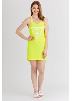 GUESS - Żółta neonowa sukienka z trójkątnym logo ze sklepu outfit.pl w kategorii Sukienki - zdjęcie 139522730
