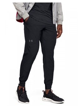 Spodnie treningowe męskie UNDER ARMOUR STRETCH WOVEN UTILITY JOGGER - czarne ze sklepu Sportstylestory.com w kategorii Spodnie męskie - zdjęcie 139537432