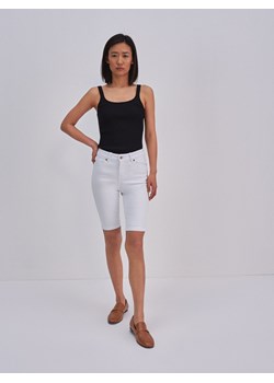 Szorty damskie jeansowe białe Shira 814 ze sklepu Big Star w kategorii Szorty - zdjęcie 139765451