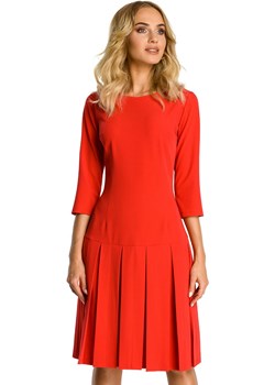 Moe sukienka czerwona z okrągłym dekoltem midi  ze sklepu Primodo w kategorii Sukienki - zdjęcie 140702970