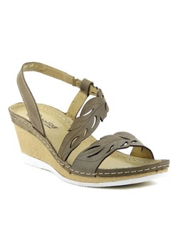 Skórzane sandały damskie na koturnie - HELIOS Komfort 268 ze sklepu ulubioneobuwie w kategorii Espadryle damskie - zdjęcie 141133374
