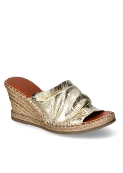 Klapki Arka Soft Step 034-006/006 Złote Lico ze sklepu Arturo-obuwie w kategorii Espadryle damskie - zdjęcie 141717410