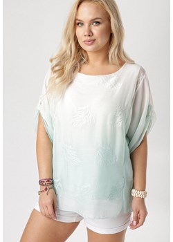 Jasnozielona Bluzka Danadia ze sklepu Born2be Odzież w kategorii Bluzki damskie - zdjęcie 141733894