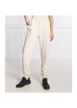 DONDUP - made in Italy Spodnie dresowe | Regular Fit ze sklepu Gomez Fashion Store w kategorii Spodnie damskie - zdjęcie 141874811