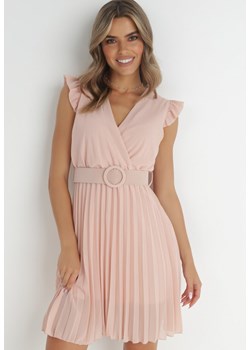 Różowa Sukienka Geving ze sklepu Born2be Odzież w kategorii Sukienki - zdjęcie 141991804