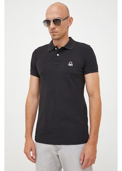 United Colors of Benetton polo bawełniane kolor czarny gładki ze sklepu ANSWEAR.com w kategorii T-shirty męskie - zdjęcie 142220351