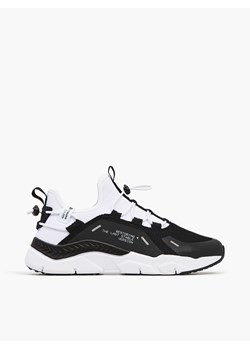 Cropp - Czarno-białe sneakersy z odblaskowymi detalami - biały ze sklepu Cropp w kategorii Buty sportowe męskie - zdjęcie 142388532