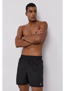 Nike szorty kąpielowe kolor czarny ze sklepu ANSWEAR.com w kategorii Kąpielówki - zdjęcie 142397242