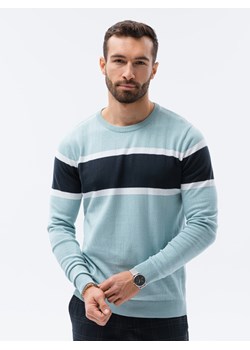 Sweter męski E190 - jasnoniebieski ze sklepu ombre w kategorii Swetry męskie - zdjęcie 142719063